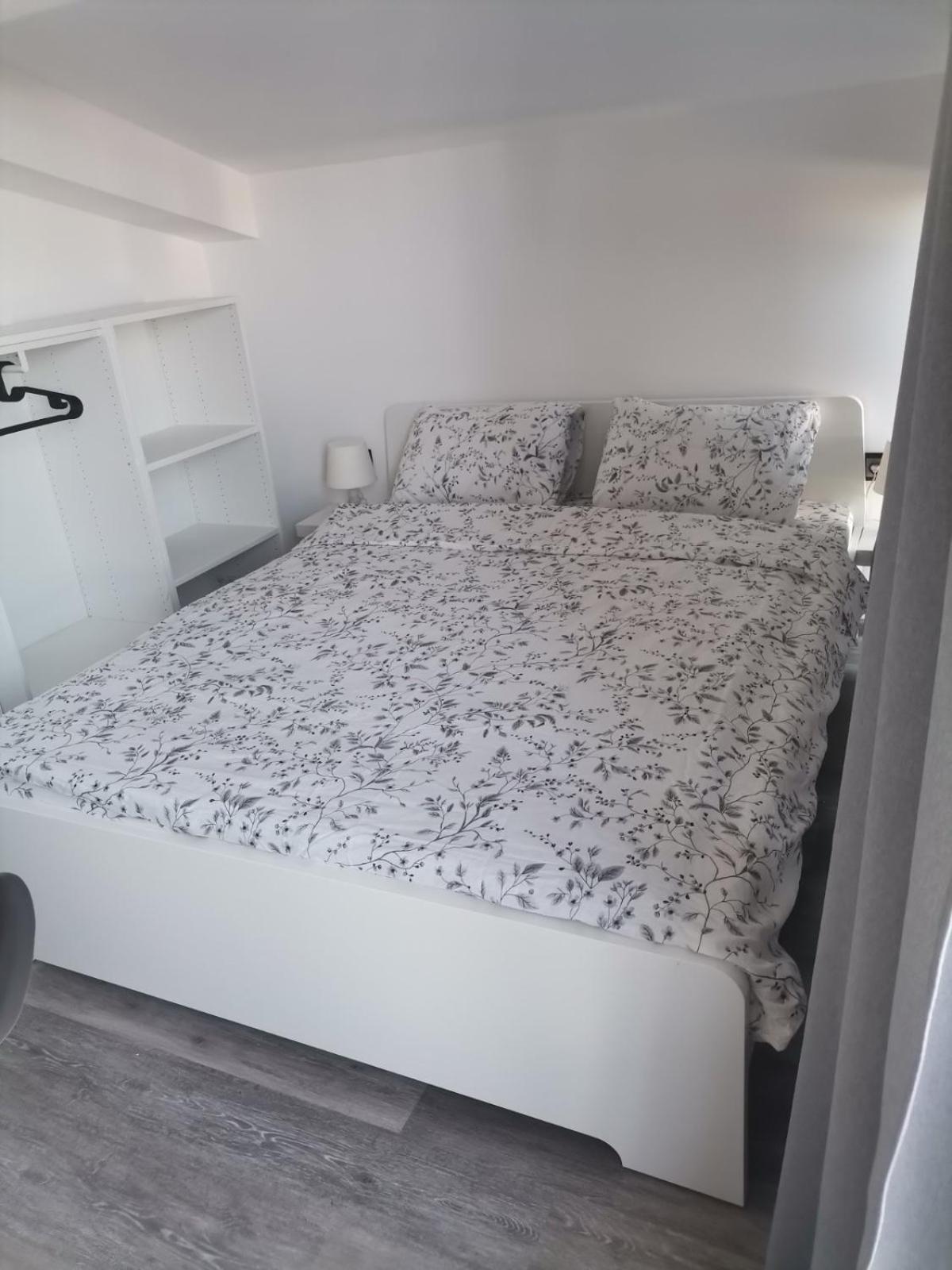 Guest House Yanita Varna Bilik gambar